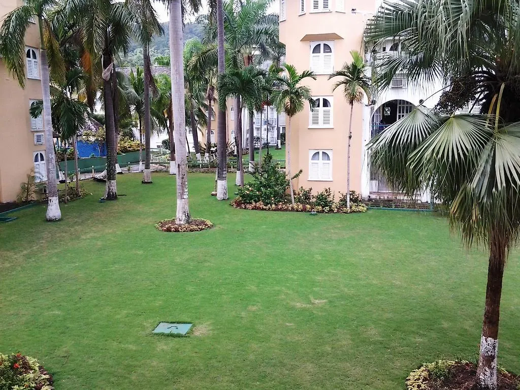 Beach Castle At Sandcastles Ocho Rios Resort